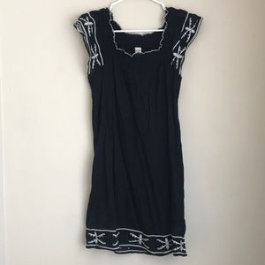 Black and white off the shoulder dress Old Navy